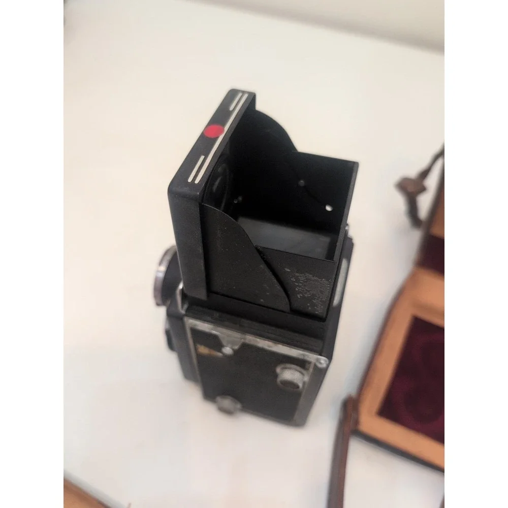 Auto Fifty Twin Lenses TLR Camera w/BIOKOR & TRI LAUSAR 80mm f3.5 LENSES Vtg
